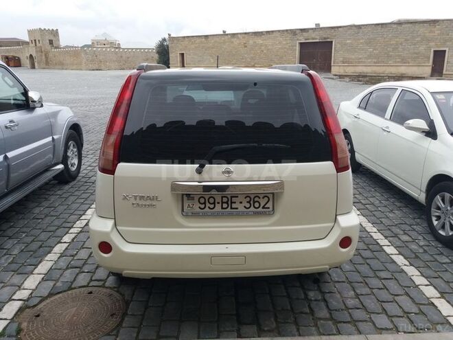 Nissan X-Trail 2011, 179,000 km - 2.5 l - Bakı