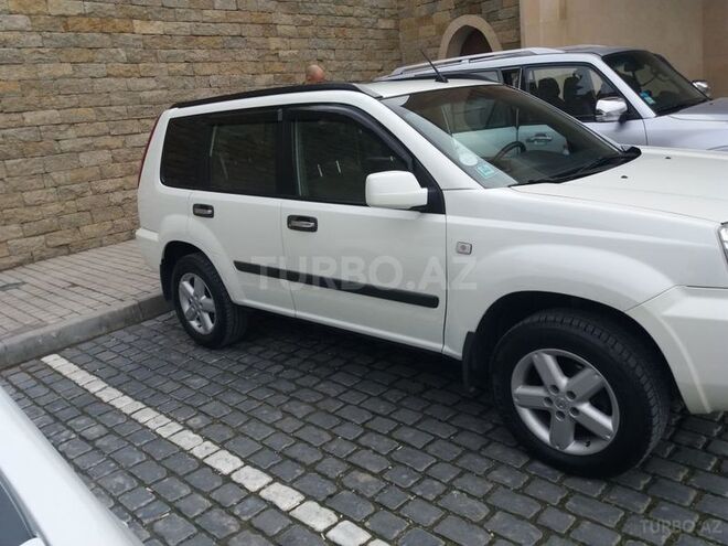 Nissan X-Trail 2011, 179,000 km - 2.5 l - Bakı