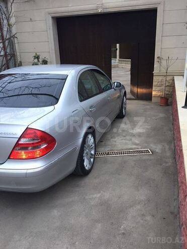 Mercedes E 200 2004, 280,000 km - 1.8 l - Bakı