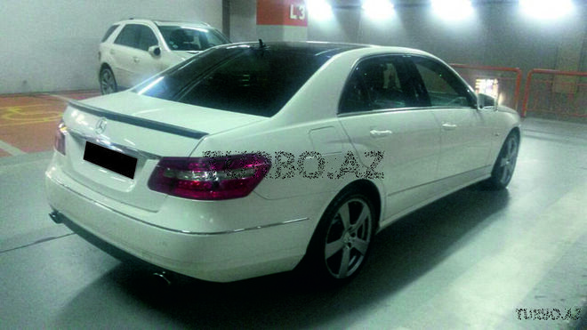 Mercedes E 220 2010, 190,000 km - 2.2 l - Bakı