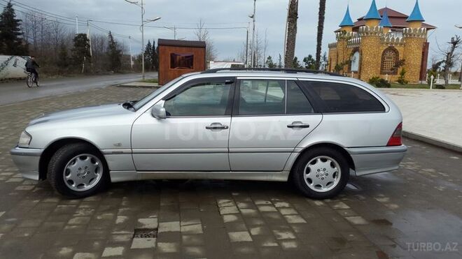 Mercedes C 180 1998, 264,000 km - 1.8 л - Astara