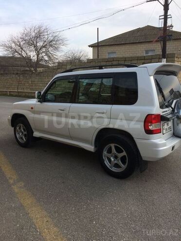 Mitsubishi Pajero io 1999, 235,000 km - 1.8 l - Bakı