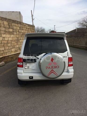 Mitsubishi Pajero io 1999, 235,000 km - 1.8 l - Bakı