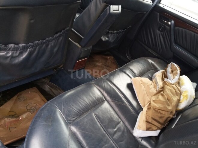 Mercedes C 220 1994, 221,000 km - 2.2 l - Bakı