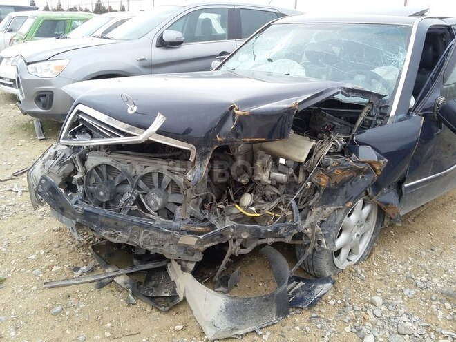 Mercedes C 220 1994, 221,000 km - 2.2 l - Bakı