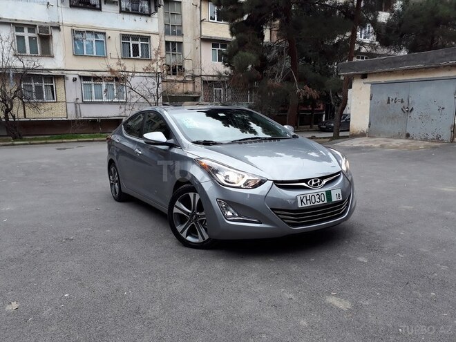 Hyundai Elantra 2015, 35,000 km - 1.8 l - Bakı