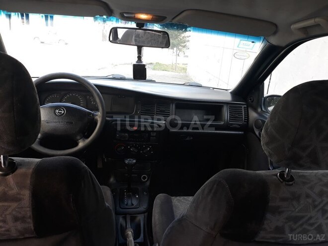 Opel Vectra 1997, 329,096 km - 1.6 l - Mingəçevir