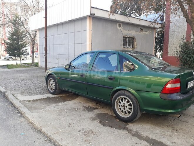 Opel Vectra 1997, 329,096 km - 1.6 l - Mingəçevir