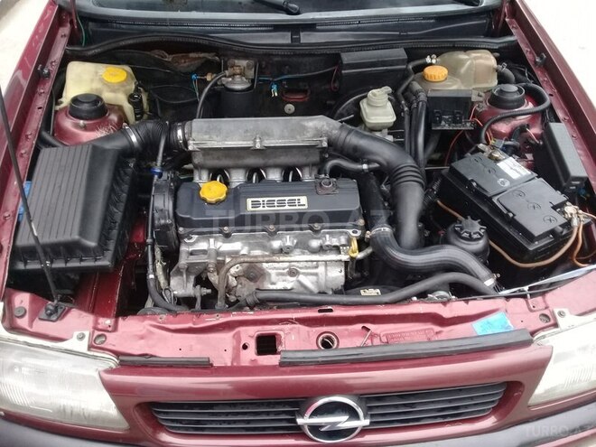 Opel Astra 1997, 359,000 km - 1.7 л - Bakı