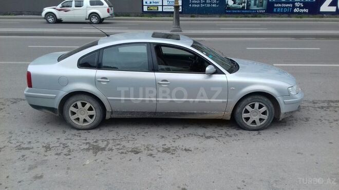 Volkswagen Passat 1999, 265,228 km - 1.8 л - Bakı