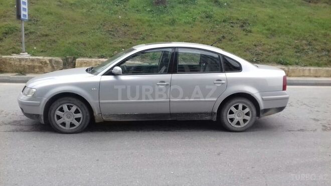 Volkswagen Passat 1999, 265,228 km - 1.8 л - Bakı