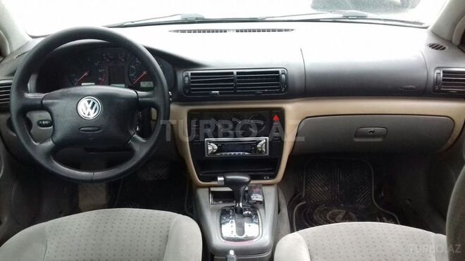 Volkswagen Passat 1999, 265,228 km - 1.8 л - Bakı