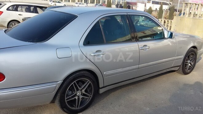 Mercedes E 220 1998, 357,000 km - 2.2 l - Mingəçevir