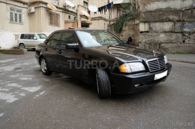 Mercedes C 230 2000, 190,000 km - 2.3 l - Bakı