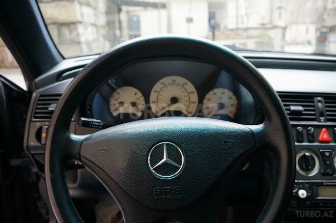 Mercedes C 230 2000, 190,000 km - 2.3 l - Bakı