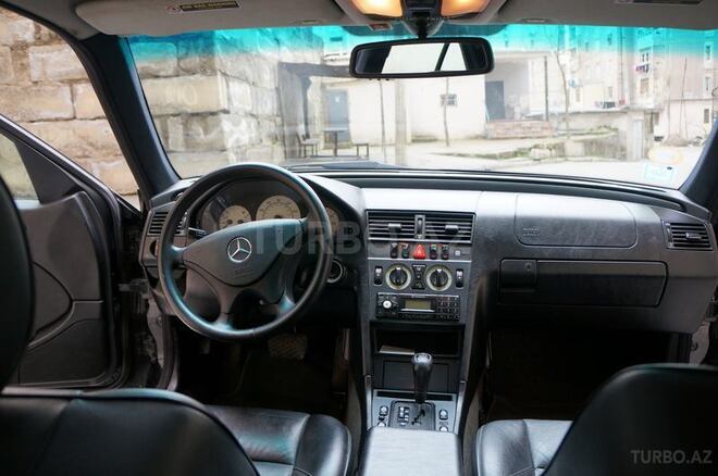 Mercedes C 230 2000, 190,000 km - 2.3 l - Bakı