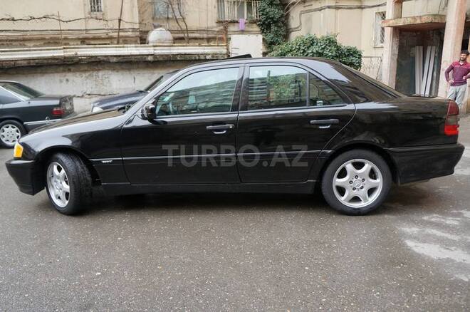 Mercedes C 230 2000, 190,000 km - 2.3 l - Bakı