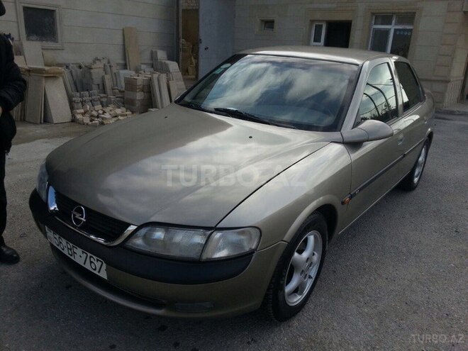 Opel Vectra 1997, 300,000 km - 1.8 l - Bakı