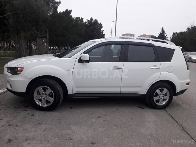 Mitsubishi Outlander 2010, 138,000 km - 2.4 l - Sumqayıt