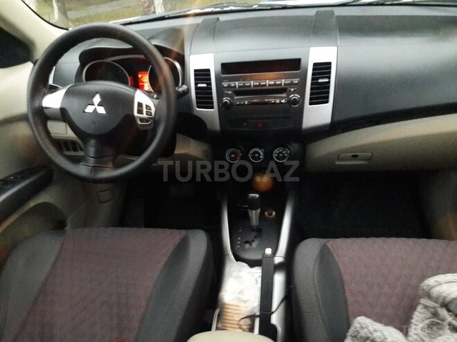 Mitsubishi Outlander 2010, 139,000 km - 2.4 l - Sumqayıt