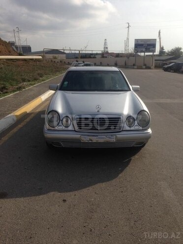 Mercedes E 280 1998, 233,350 km - 2.8 l - Bakı