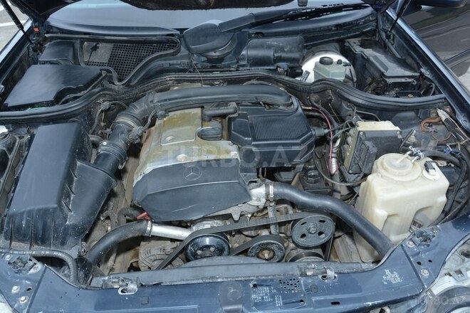 Mercedes E 200 1996, 421,000 km - 2.0 l - Şirvan