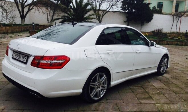 Mercedes E 300 2012, 90,000 km - 3.0 l - Bakı
