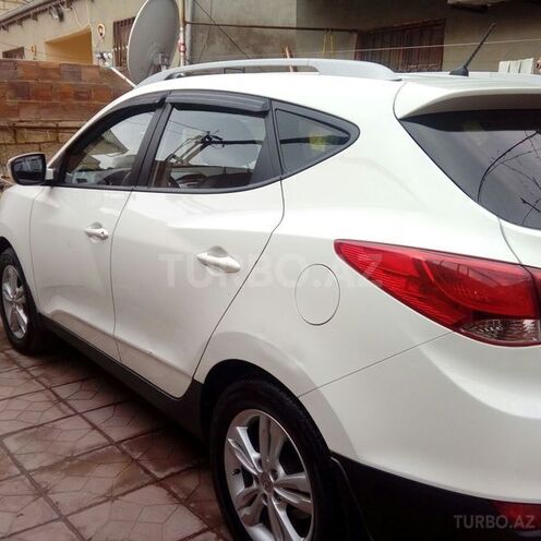 Hyundai ix35 2013, 143,000 km - 2.0 l - Bakı