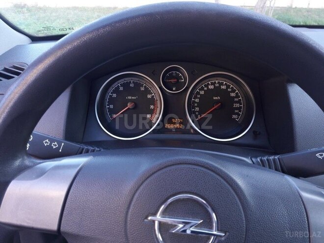 Opel Astra 2005, 209,000 km - 1.4 l - Bakı