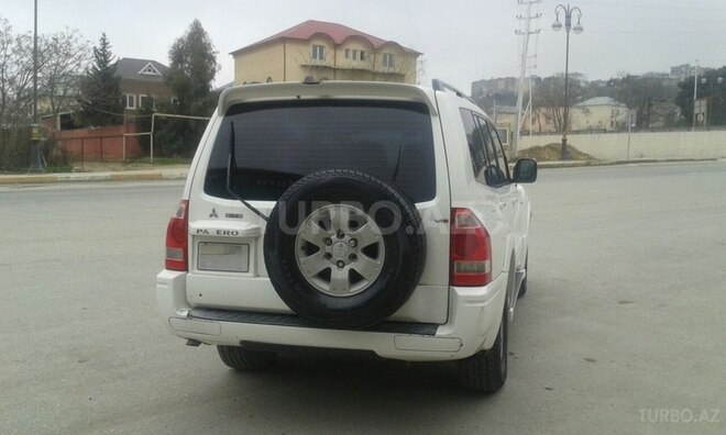 Mitsubishi Pajero 2004, 244,000 km - 0.3 l - Bakı