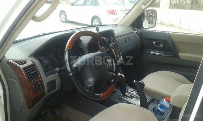 Mitsubishi Pajero 2004, 244,000 km - 0.3 l - Bakı