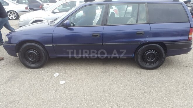 Opel Astra 1996, 176,088 km - 0.2 l - Bakı