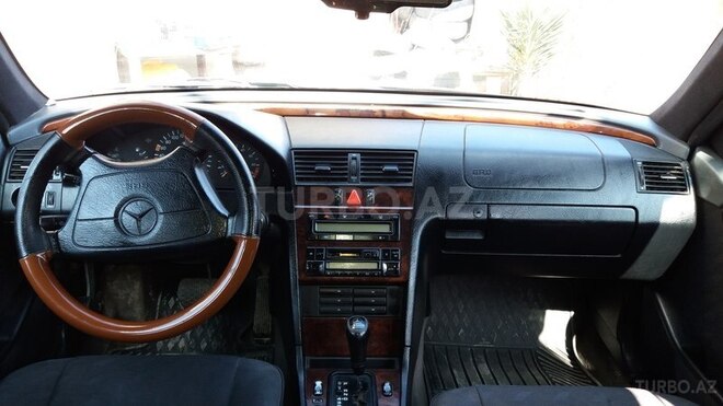 Mercedes C 180 1996, 250,000 km - 1.8 l - Bakı