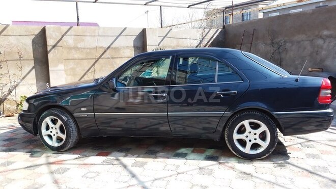 Mercedes C 180 1996, 250,000 km - 1.8 l - Bakı