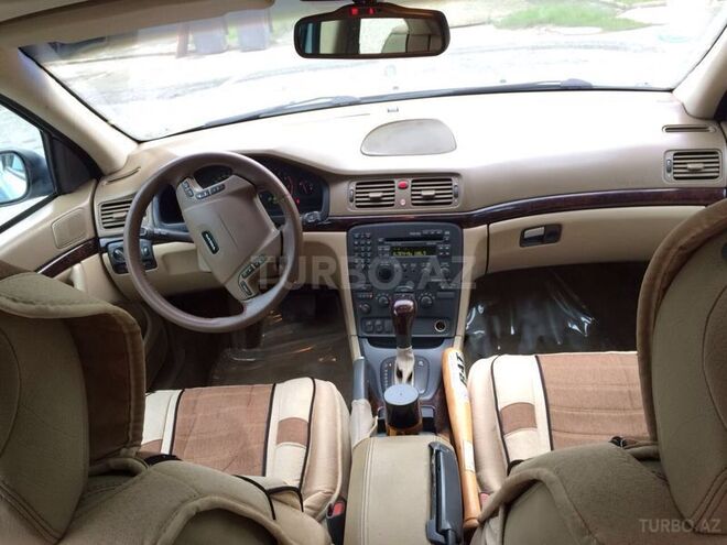 Volvo S80 2002, 210,000 km - 2.9 l - Bakı