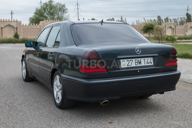 Mercedes C 180 1999, 297,000 km - 1.8 l - Xaçmaz