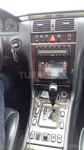 Mercedes E 320 2000, 230,299 km - 3.2 l - Bakı