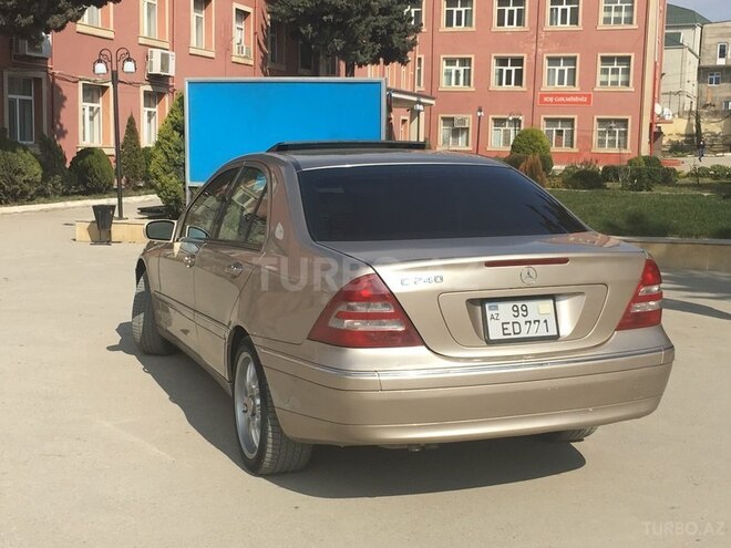 Mercedes C 240 2003, 300,000 km - 2.6 l - Bakı