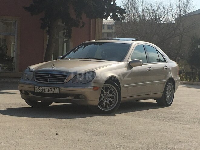 Mercedes C 240 2003, 300,000 km - 2.6 l - Bakı
