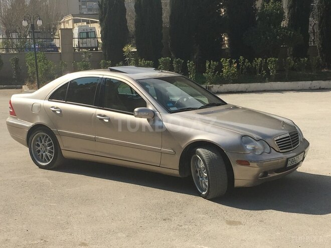 Mercedes C 240 2003, 300,000 km - 2.6 l - Bakı