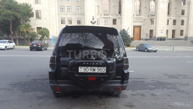 Mitsubishi Pajero 2007, 167,000 km - 3.0 l - Bakı