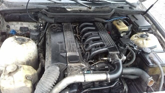 BMW 325 1994, 325,698 km - 2.5 l - İmişli