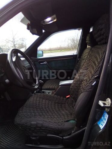 Mercedes C 180 1996, 255,000 km - 1.8 л - Qax