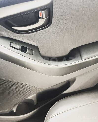 Hyundai Elantra 2011, 73,000 km - 1.8 l - Bakı