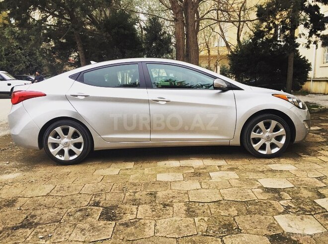 Hyundai Elantra 2011, 73,000 km - 1.8 l - Bakı