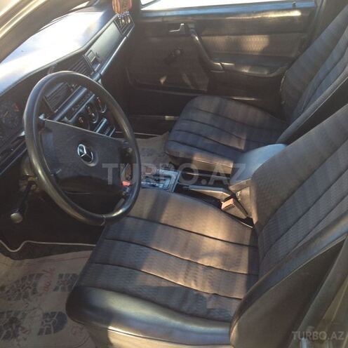 Mercedes 190 1990, 260,000 km - 2.0 л - Sumqayıt