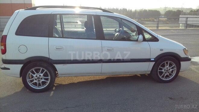 Opel Zafira 2004, 380,000 km - 2.0 l - Bakı