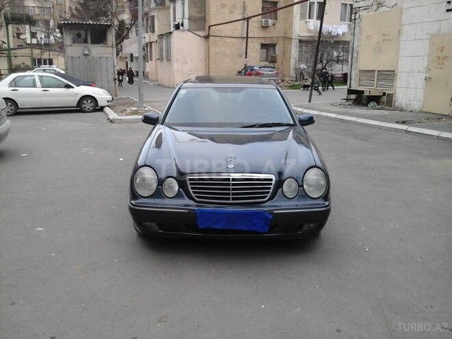 Mercedes E 240 2000, 225,000 km - 2.4 l - Bakı