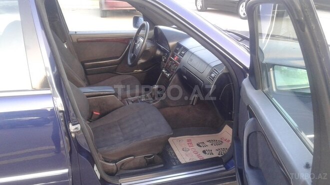 Mercedes C 180 1995, 320,000 km - 1.8 l - Sumqayıt