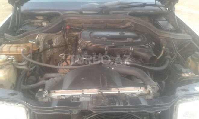 Mercedes E 230 1990, 234,600 km - 2.3 l - Xırdalan